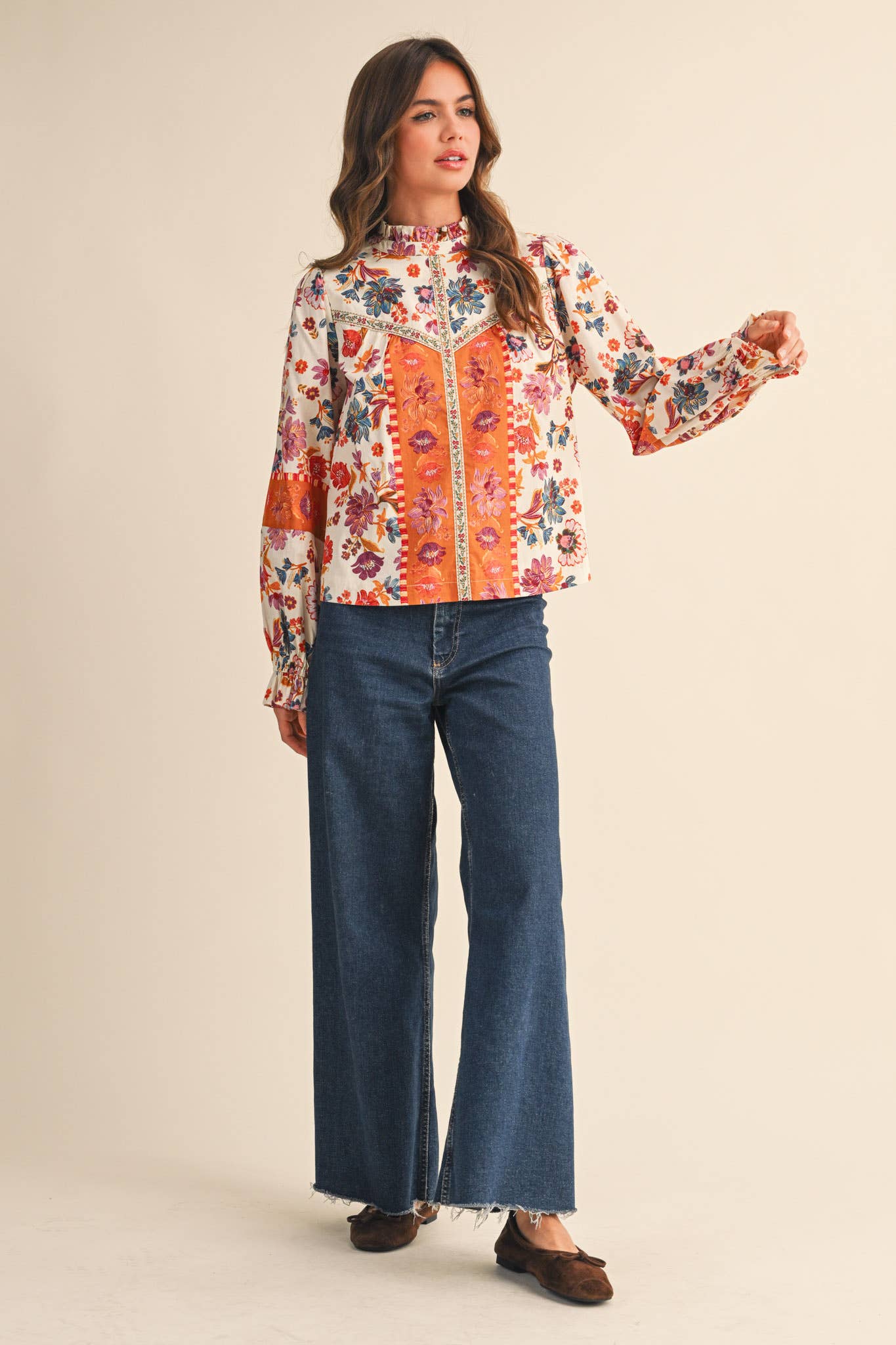 EXCLUSIVE FLORAL BORDER PRINT TOP WITH FLORAL TRIM MTP4097 - Suburban Boho