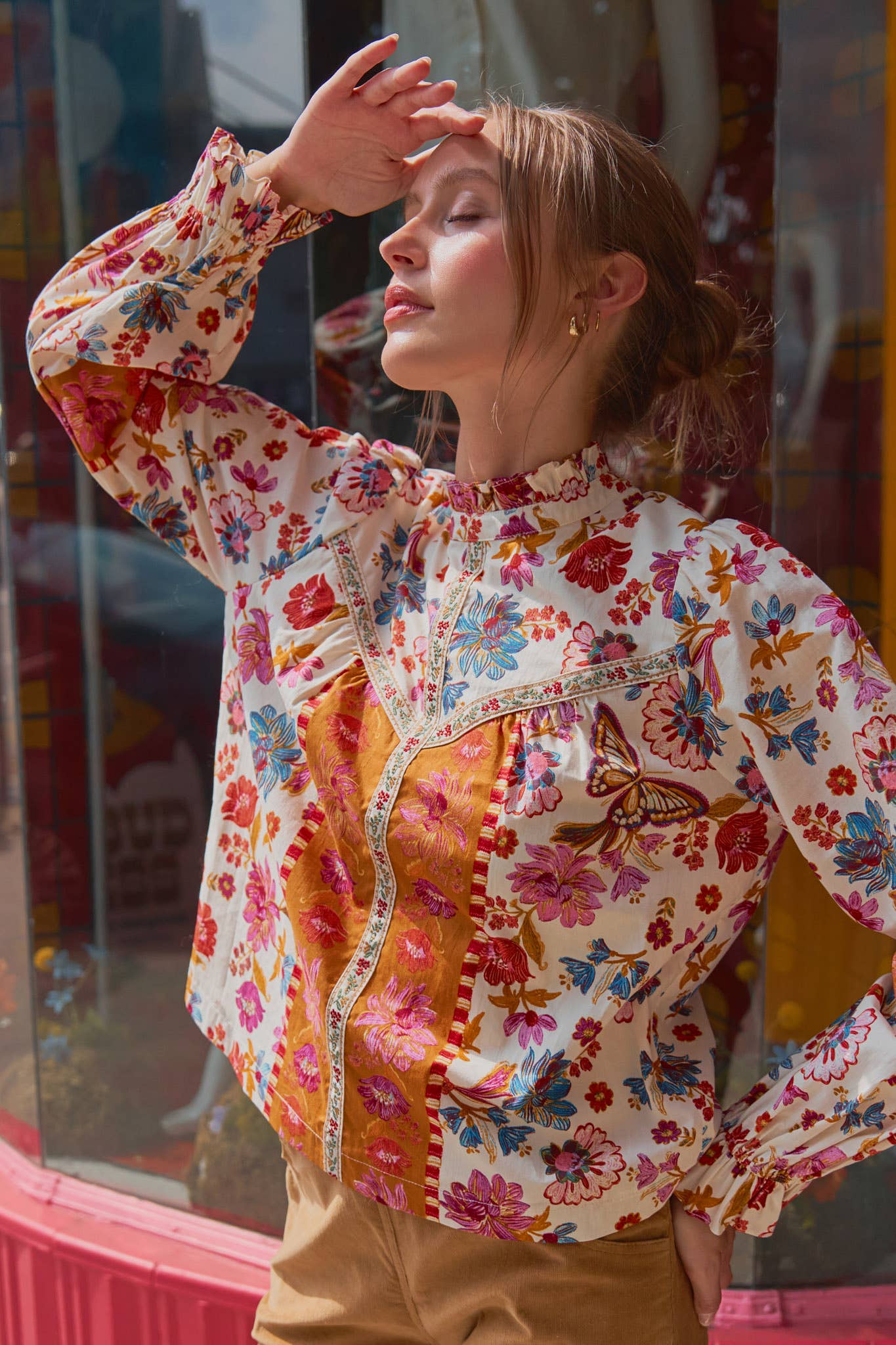 EXCLUSIVE FLORAL BORDER PRINT TOP WITH FLORAL TRIM MTP4097 - Suburban Boho