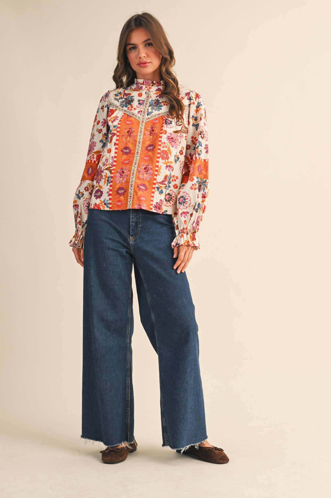 EXCLUSIVE FLORAL BORDER PRINT TOP WITH FLORAL TRIM MTP4097 - Suburban Boho