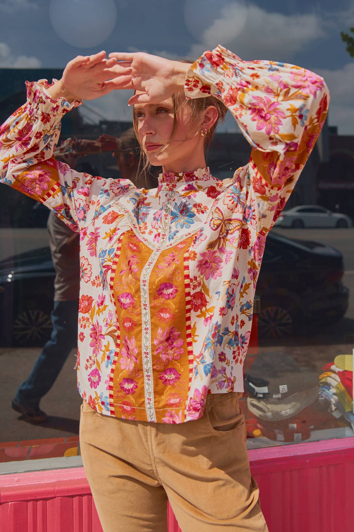 EXCLUSIVE FLORAL BORDER PRINT TOP WITH FLORAL TRIM MTP4097 - Suburban Boho