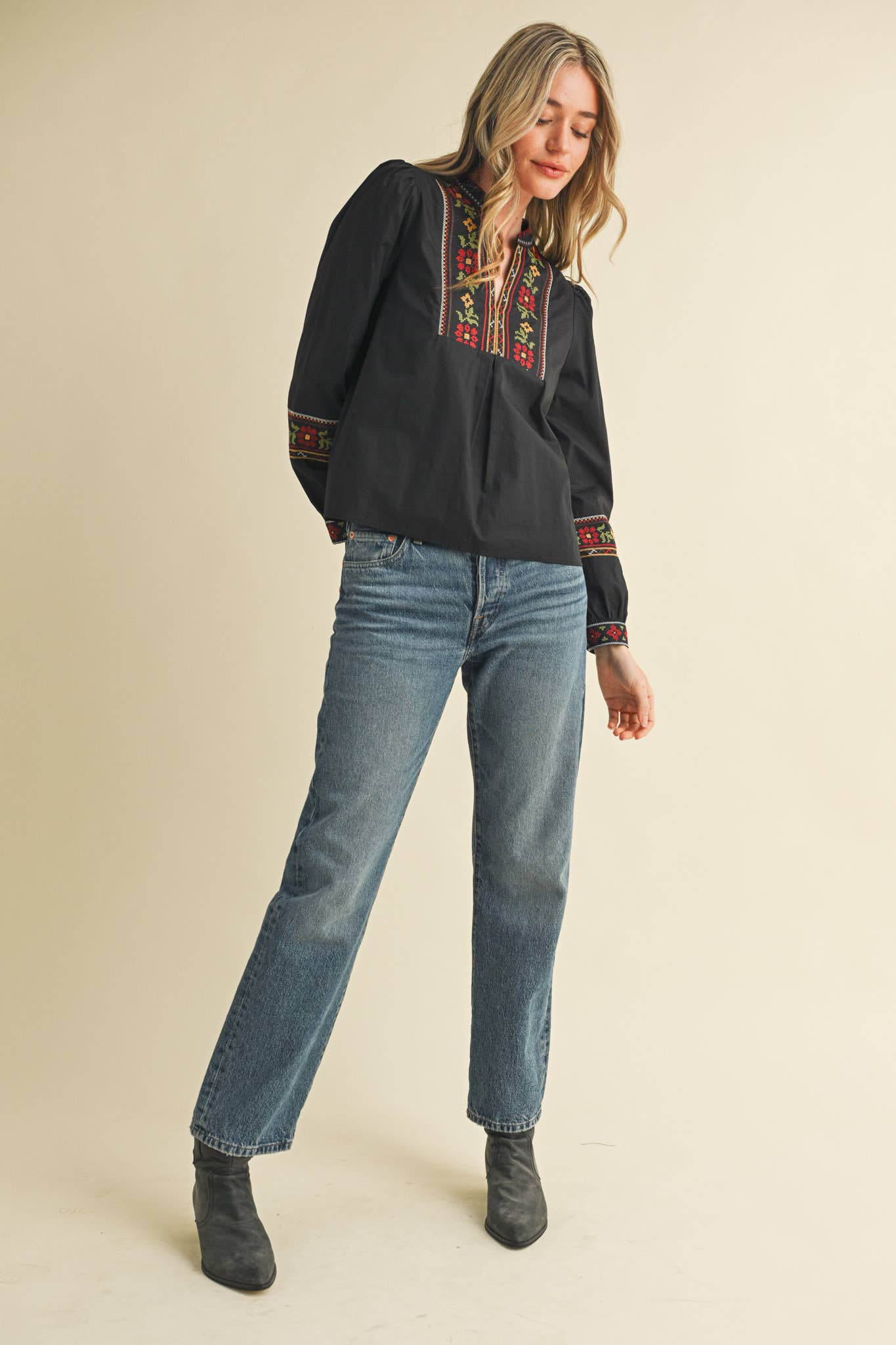 FLORAL CROSS STITCH EMBROIDERED PUFF SLEEVE TOP MTP4089 - Suburban Boho
