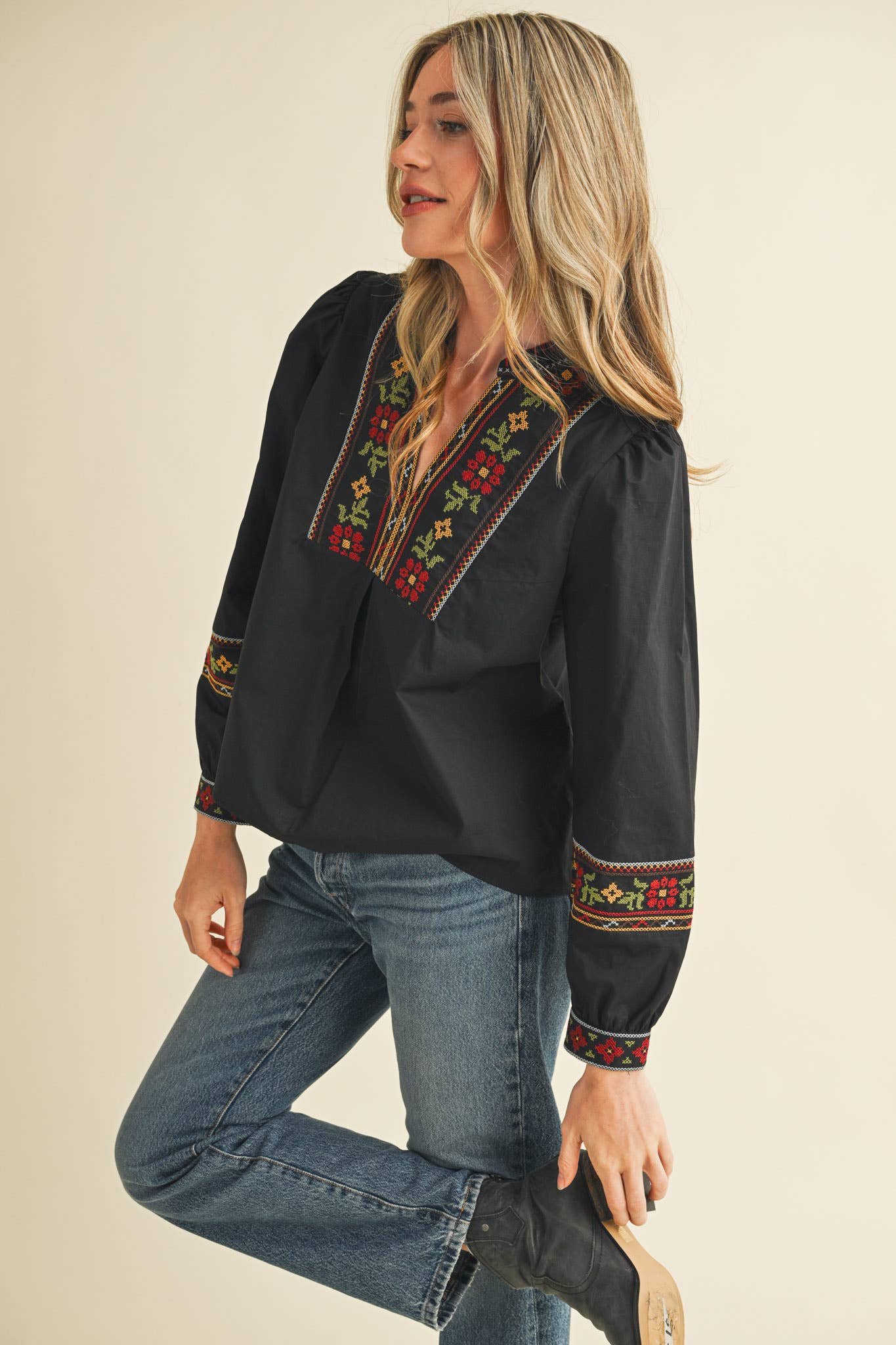 FLORAL CROSS STITCH EMBROIDERED PUFF SLEEVE TOP MTP4089 - Suburban Boho