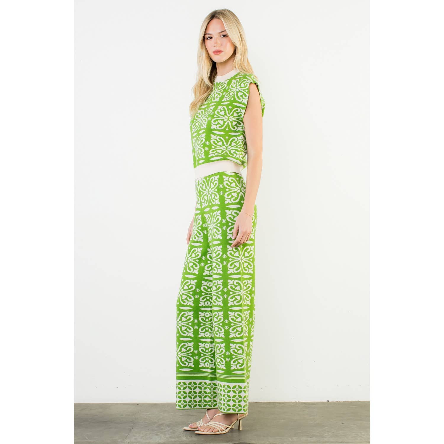 Floral Pattern Knitted Set - Suburban Boho